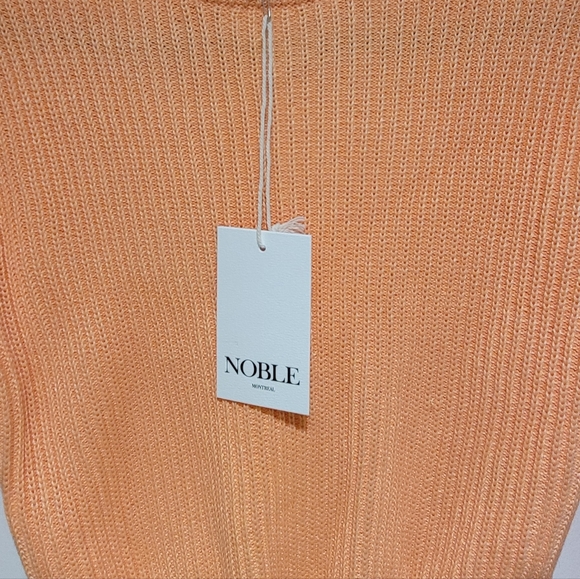 NOBLE- Women's - Picture 2 of 3